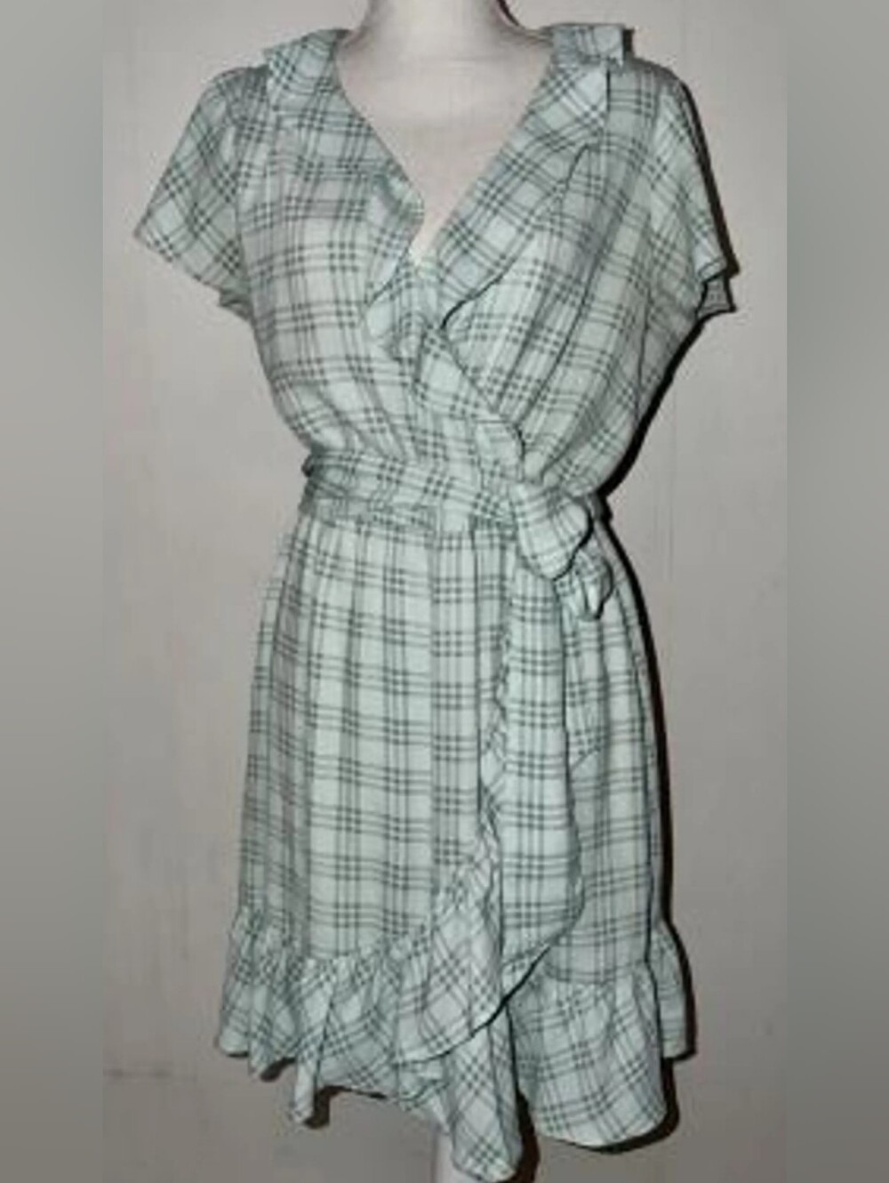 Lauren Conrad Light Green Plaid Mock Ruffle Wrap Dress XL
